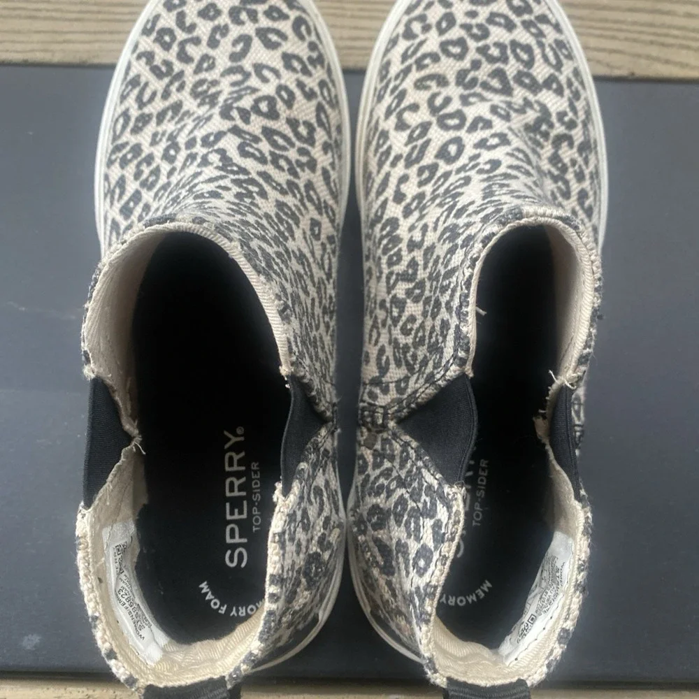 Sperry Top-Sider Crest Vibe High Top Leopard Print Sneakers Grey Black Women 6.5